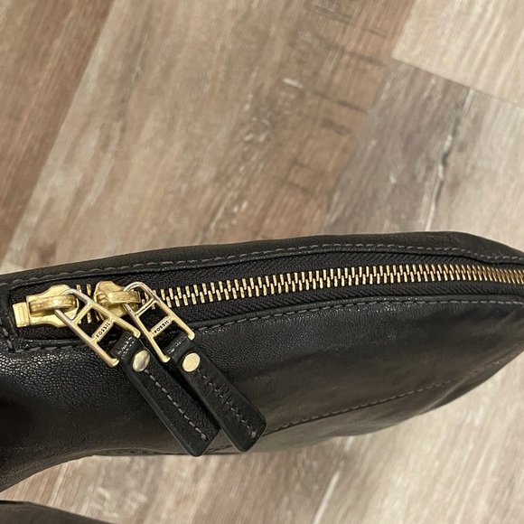 Fossil Leather Crossbody Bag - Picture 5 of 6